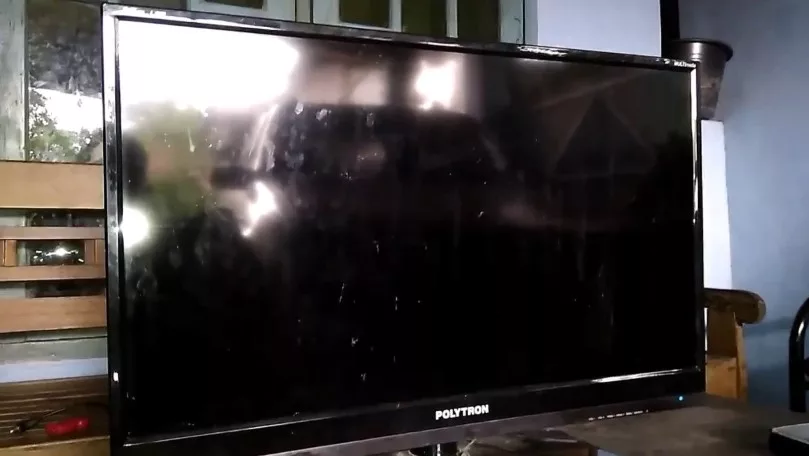 TV LCD Layar Gelap Suara Ada