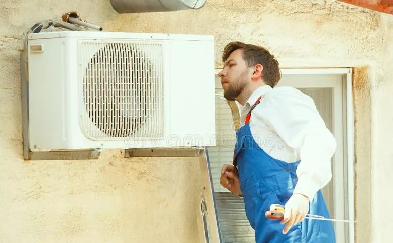 Cara Memperbaiki Kipas Outdoor AC Tidak Berputar