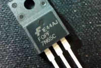 Persamaan MOSFET 7N65C