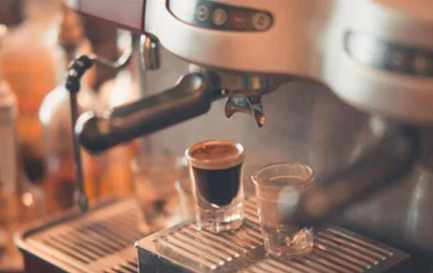 Cara Mengatasi Mesin Espresso Overheat